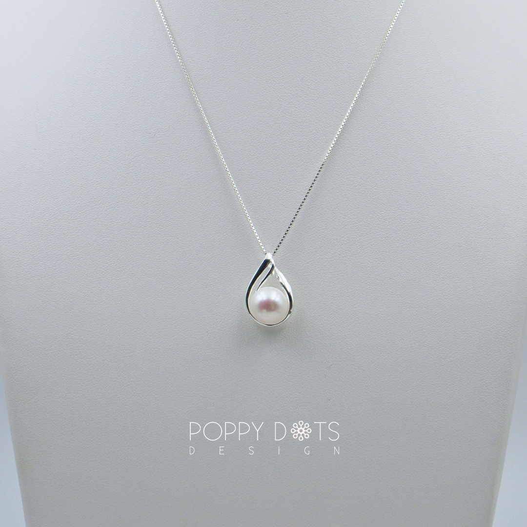 Luxurious Twisted Sterling Silver Pearl Drop Pendant