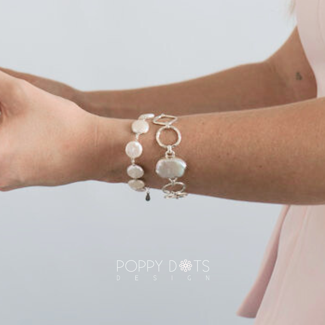 Sterling Silver Baroque Pearl Hammered Link Bracelet