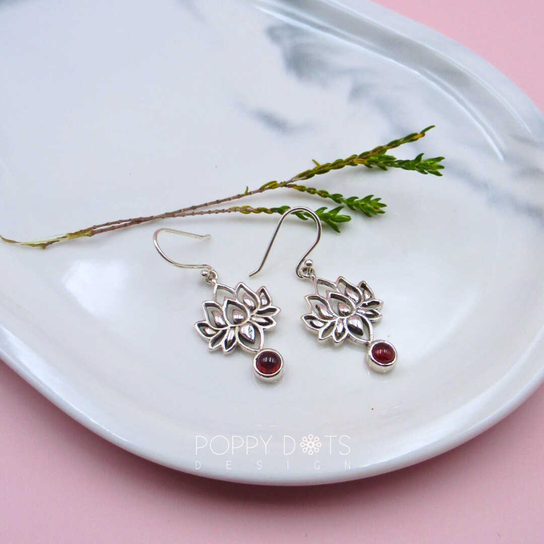 Sterling Silver Lotus Cab Garnet Earrings