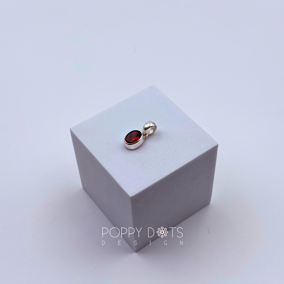Sterling Silver Garnet Oval Pendant