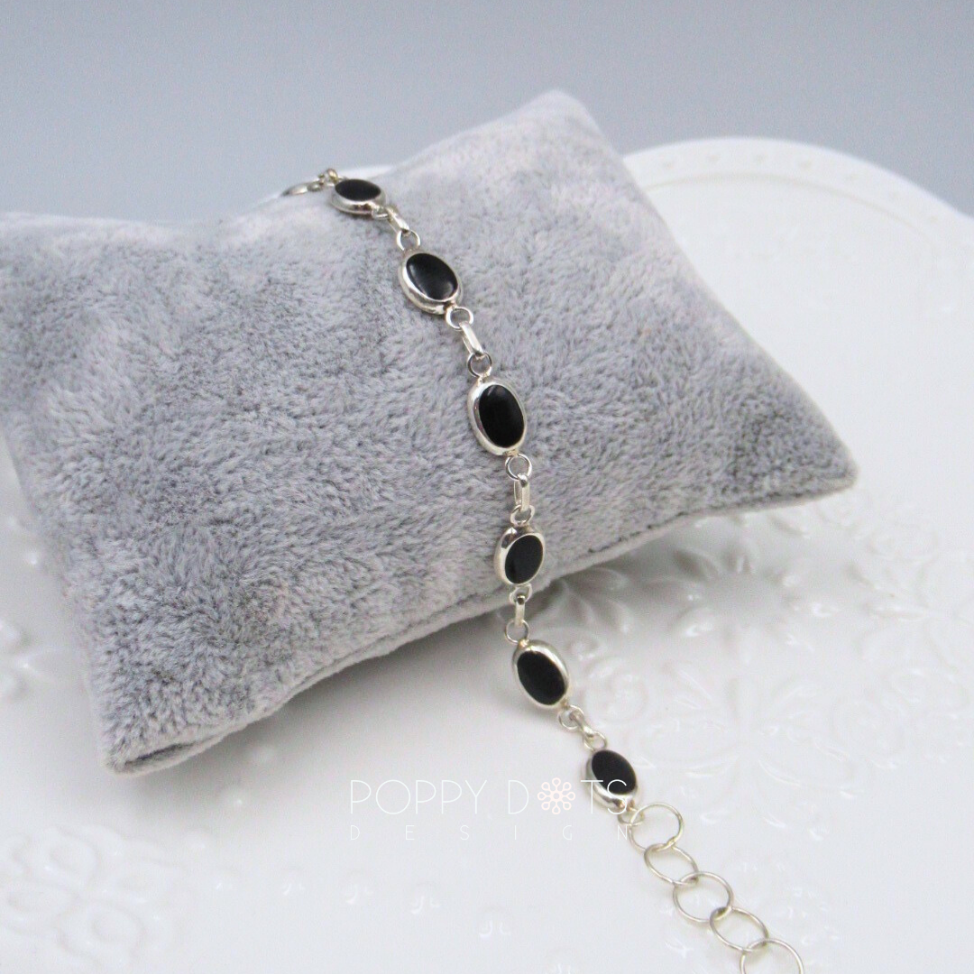 Sterling Silver Dainty Oval Black Onyx Bracelet