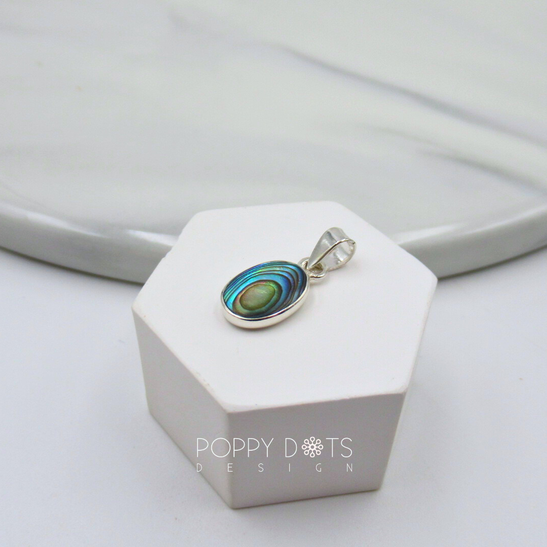 Sterling Silver Oval Shell Pendant
