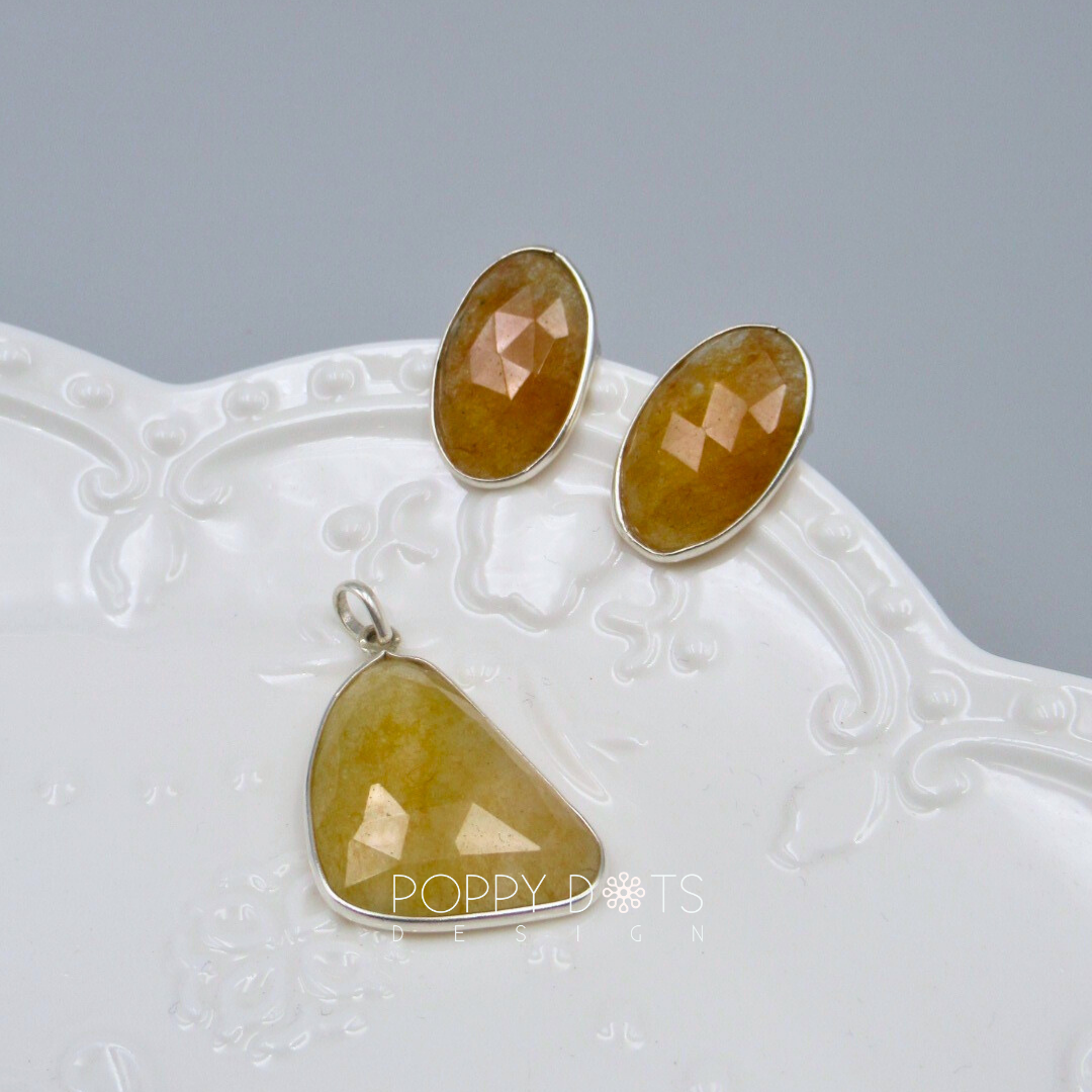 Luxurious Talpe Cut Natural Yellow Sapphire Stud Earrings and Pendant Set