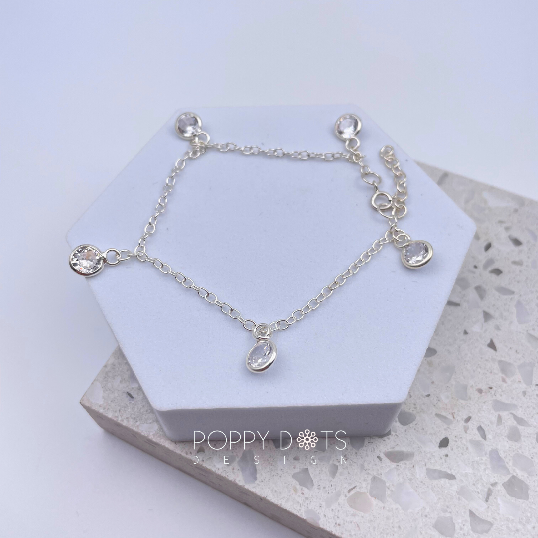 Sterling Silver Dangling Round Zirconia Bracelet