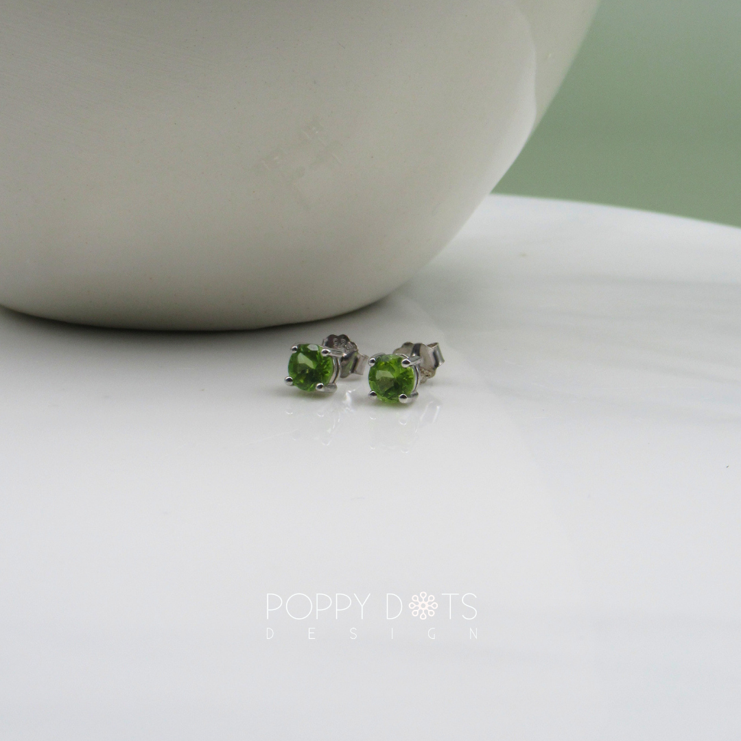 Sterling Silver Peridot Claw Studs