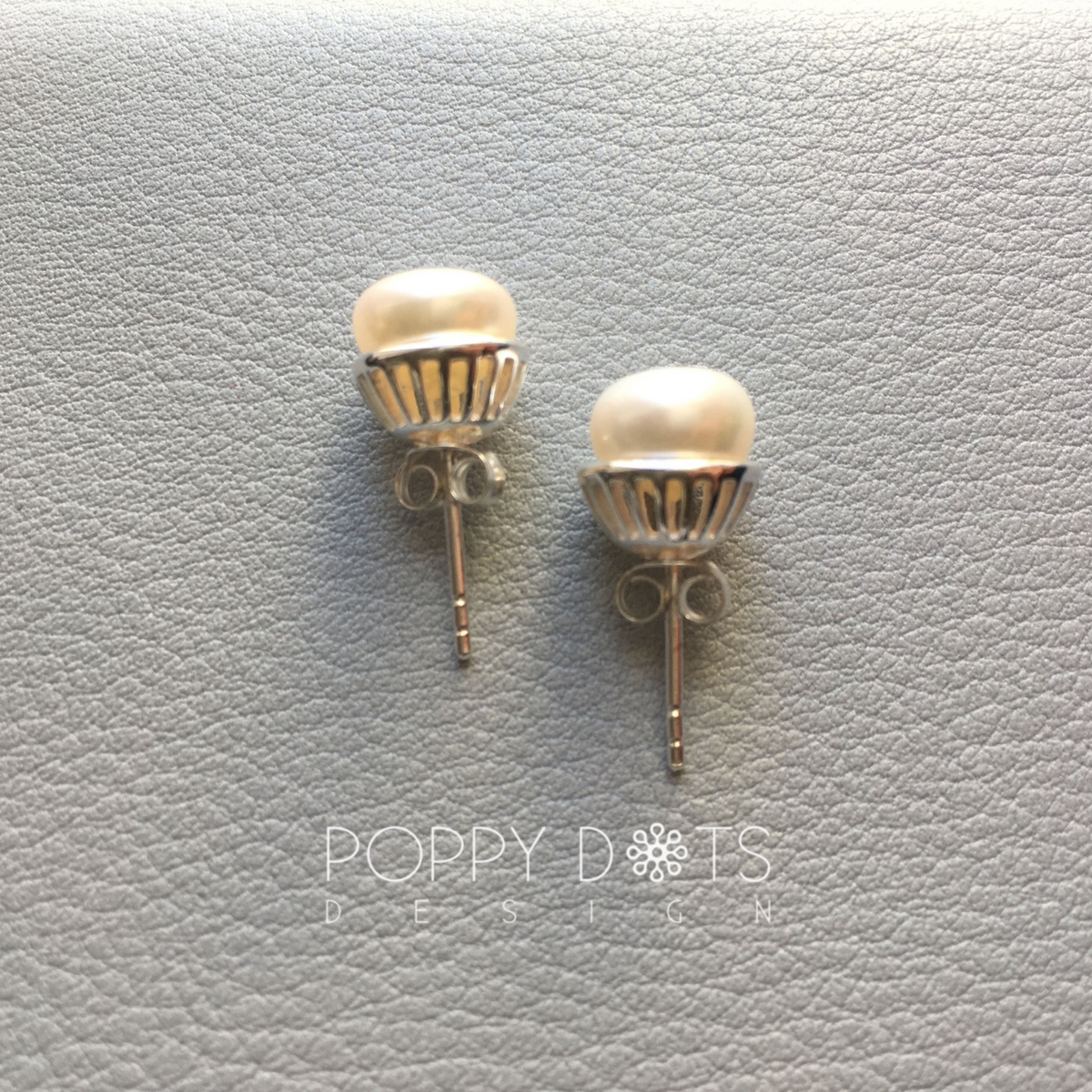 Sterling Silver La Perla Pearl Studs