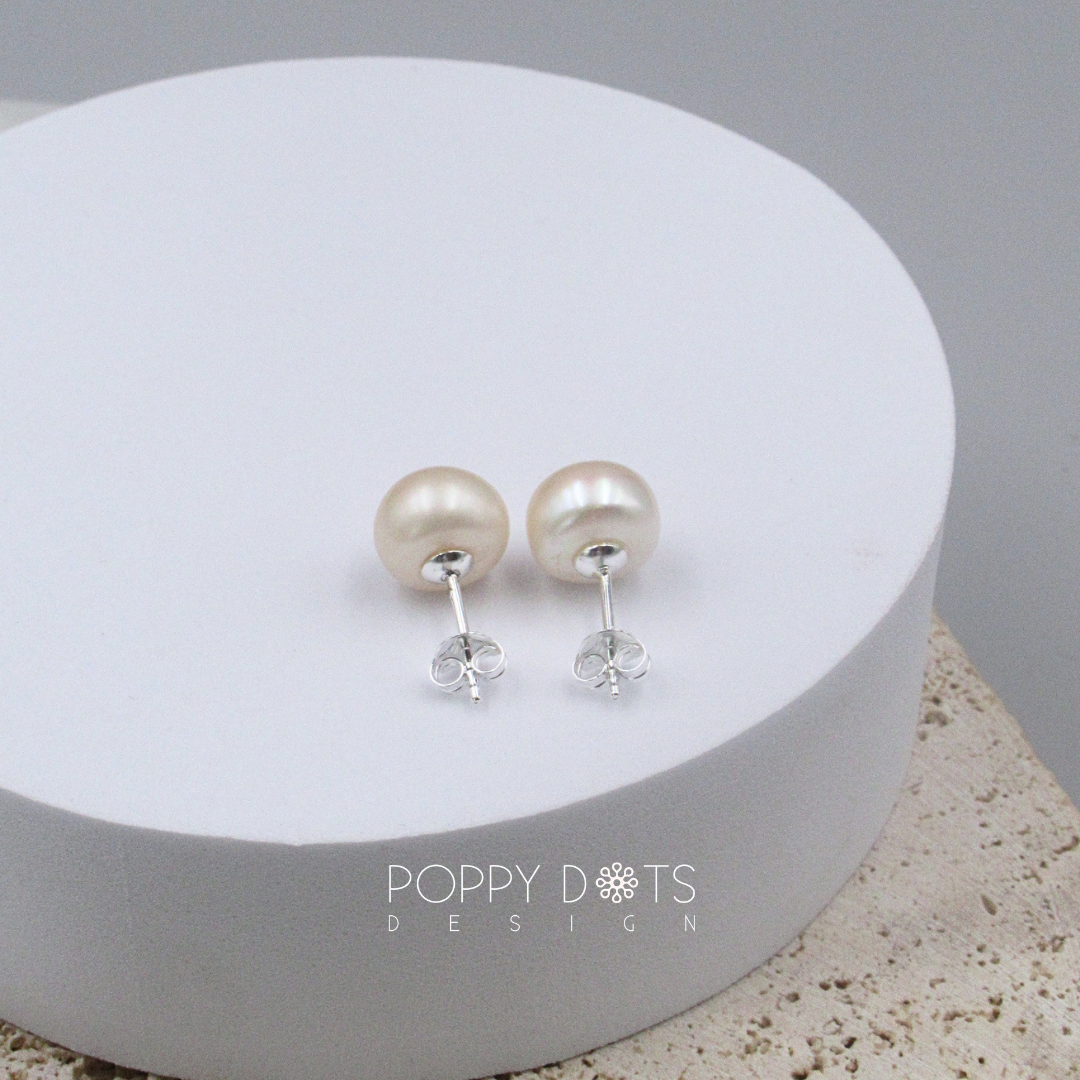 Sterling Silver Cream Pearl Studs