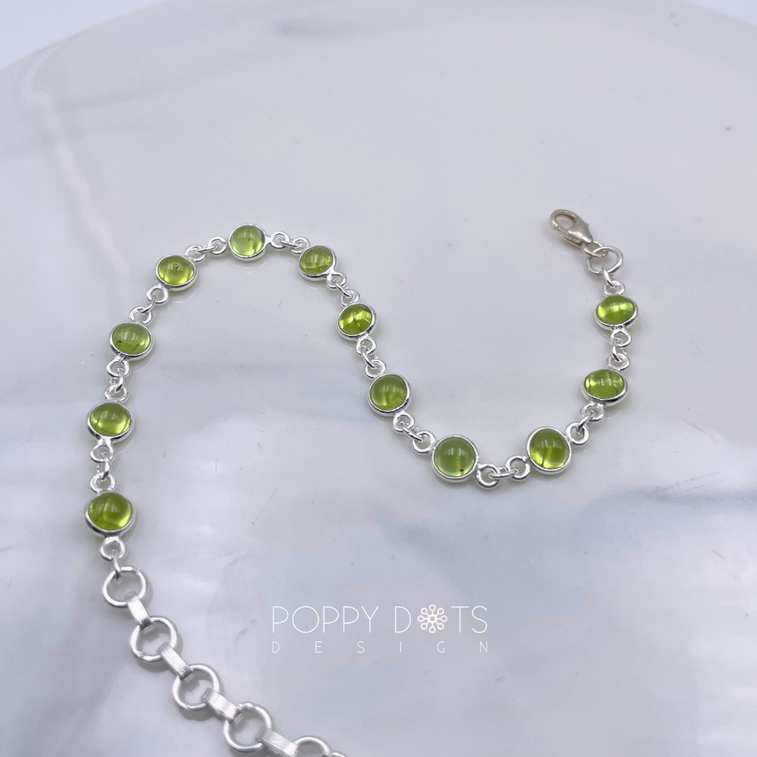 Sterling Silver Round Cabochon Peridot Bracelet