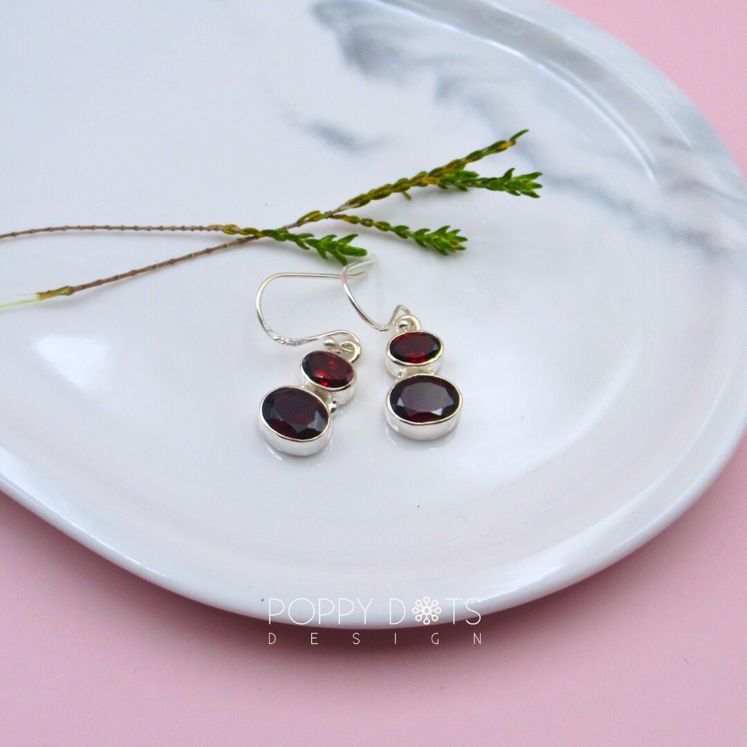 Luxurious Double Oval Garnet Earrings