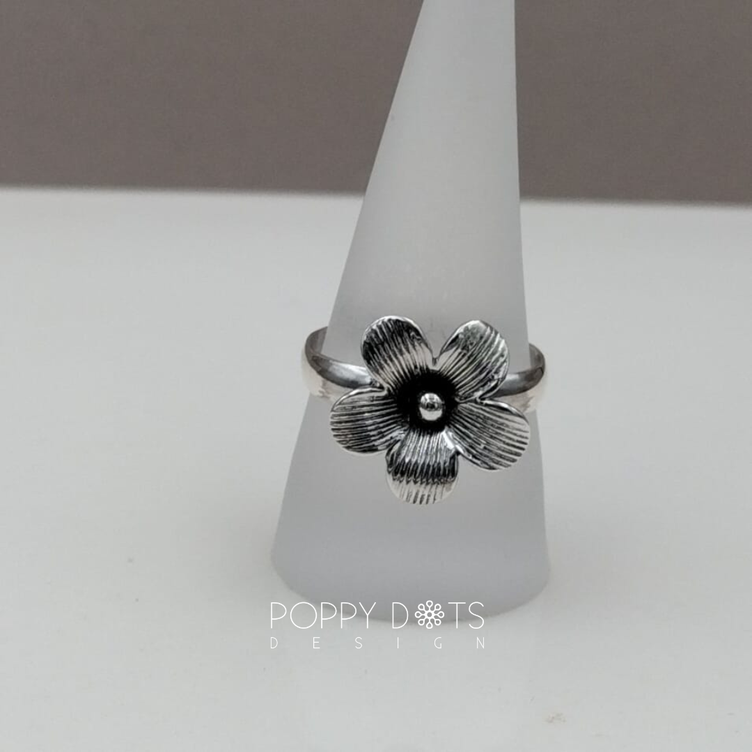 Sterling Silver Oxidised English Daisy Ring