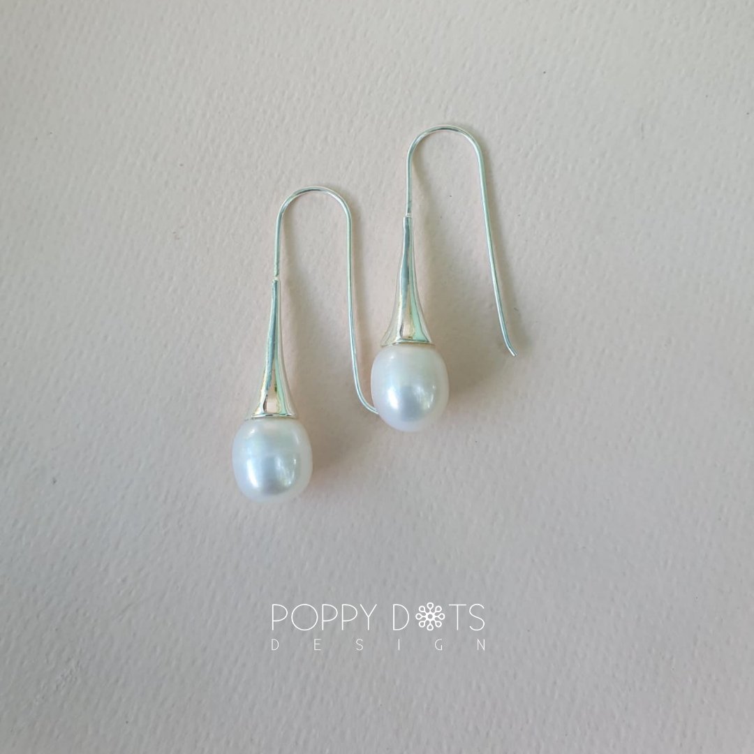 Sterling Silver & Freshwater Pearl Chloé Earrings