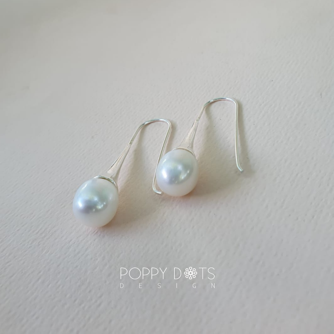 Sterling Silver & Freshwater Pearl Chloé Earrings